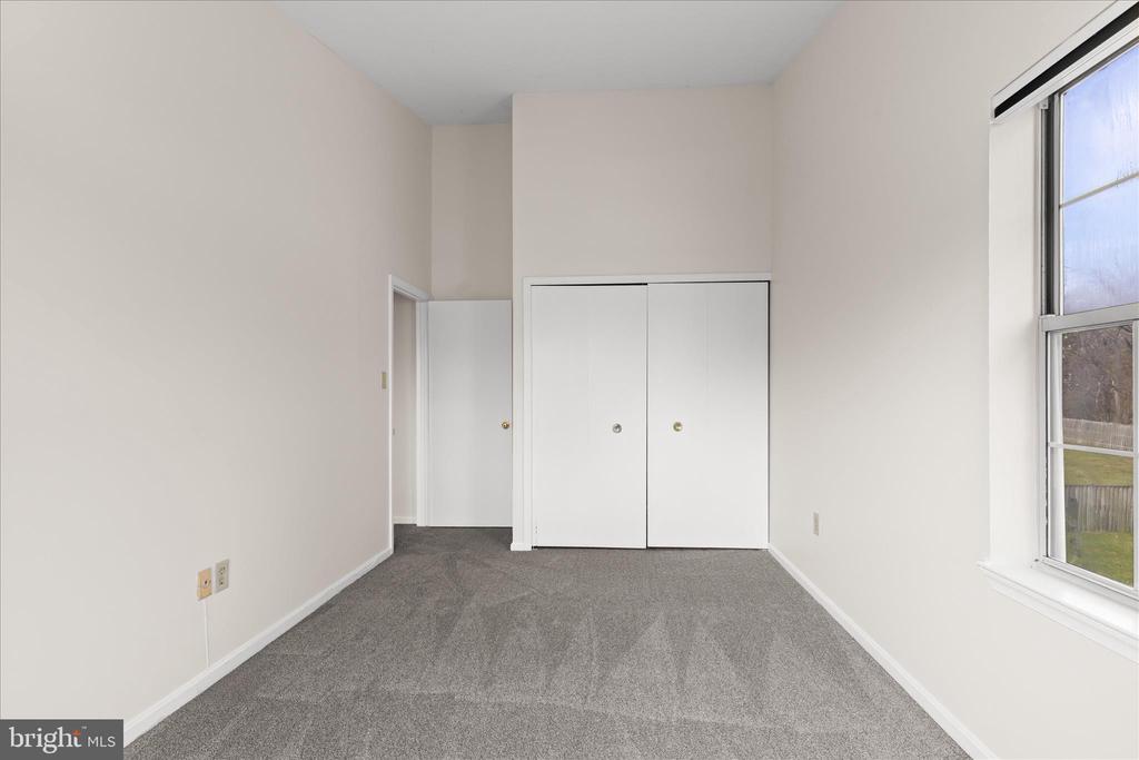 957 SAINT MICHAELS DRIVE