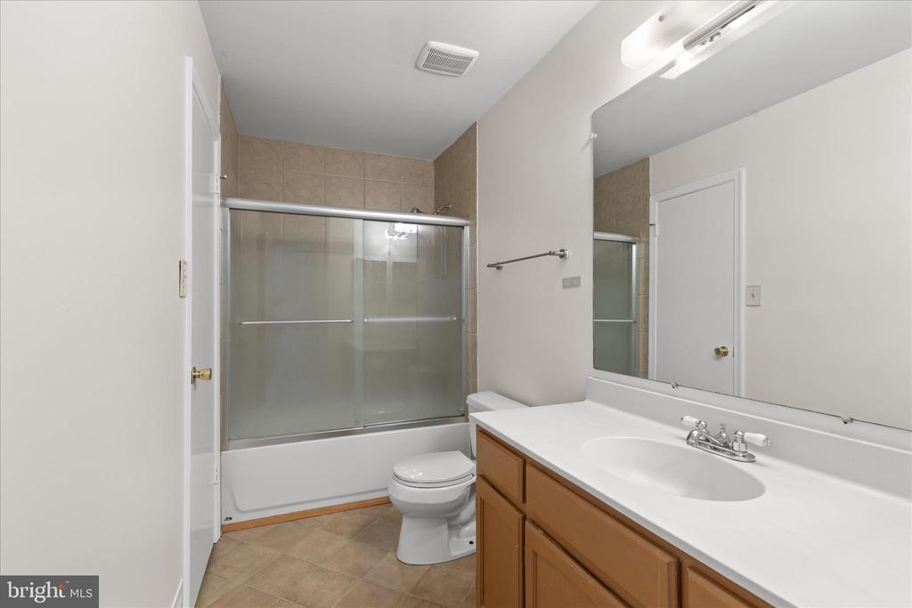 957 SAINT MICHAELS DRIVE