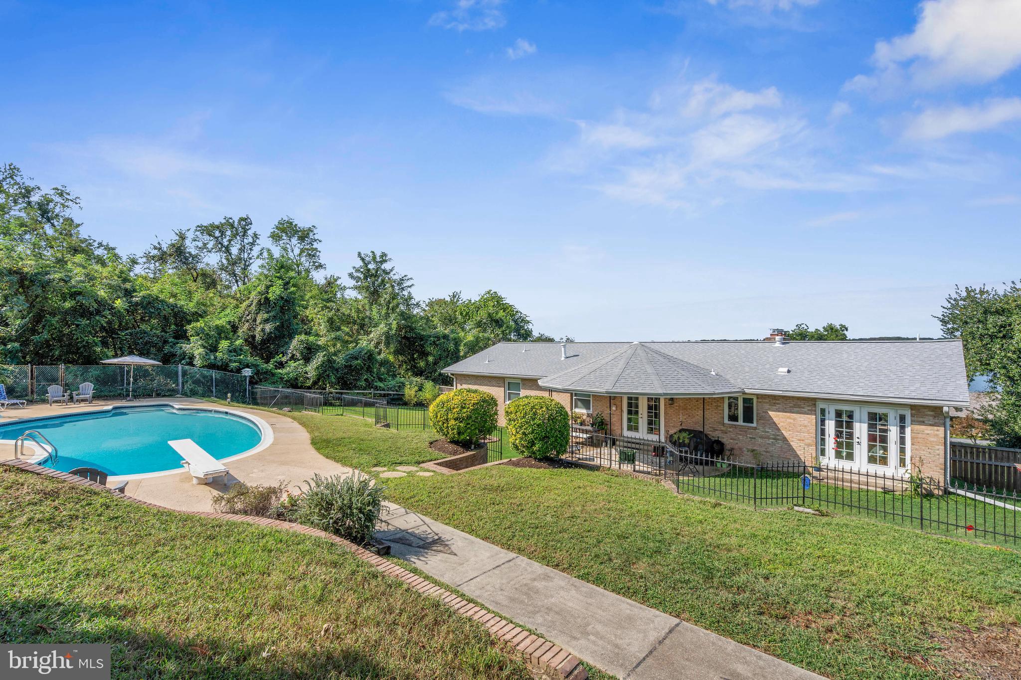 9712 POTOMAC DRIVE