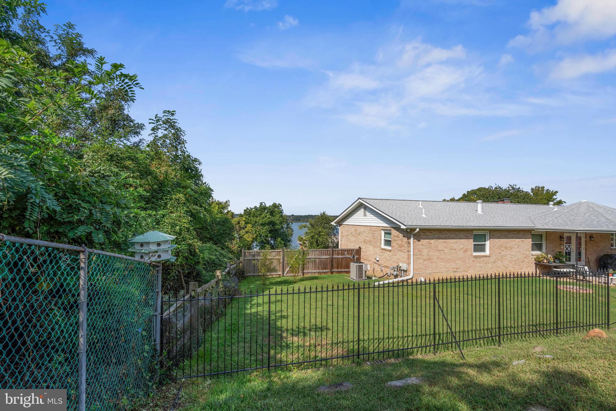 9712 POTOMAC DRIVE