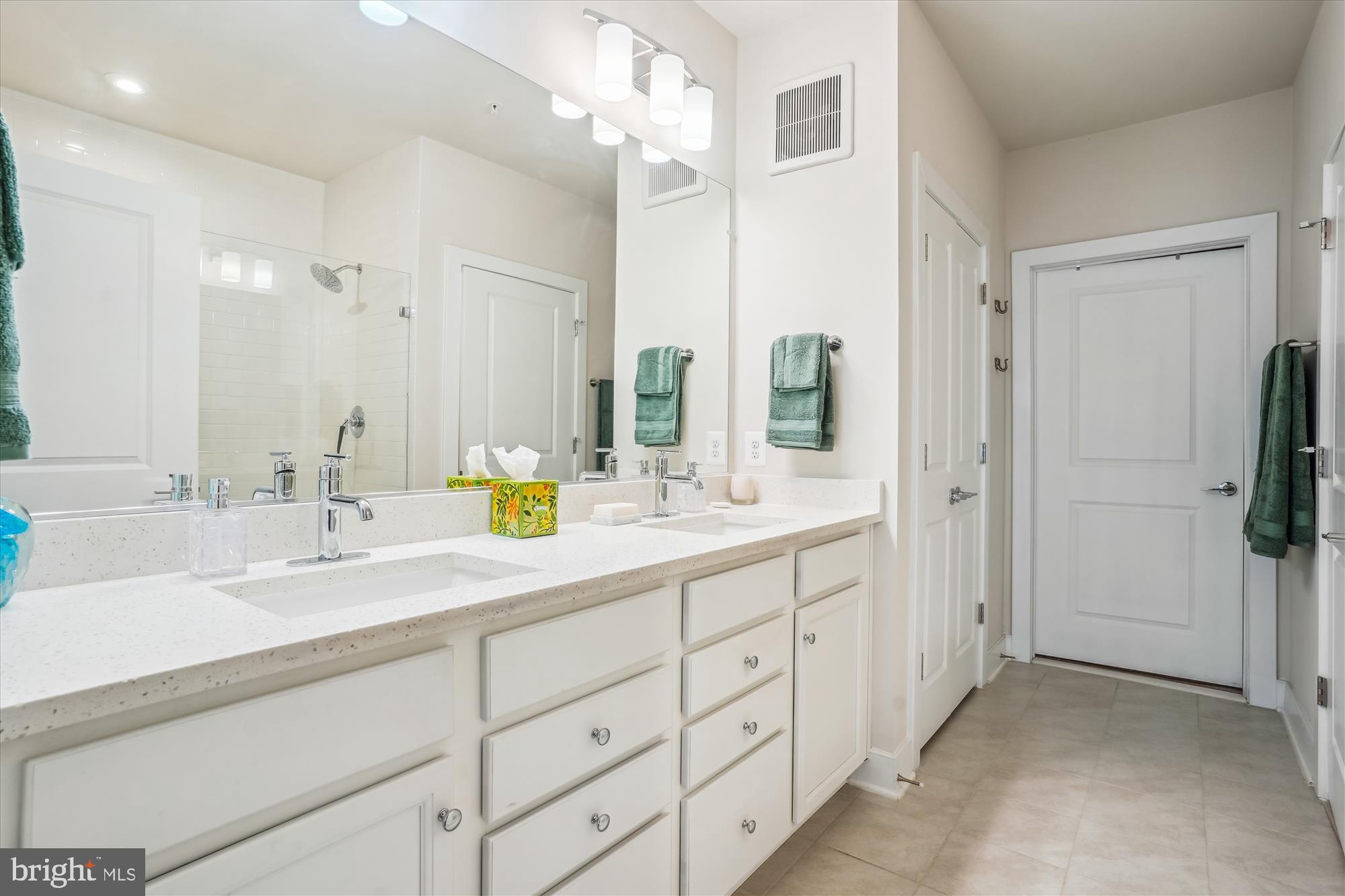 102 SAINT IVES PLACE 209