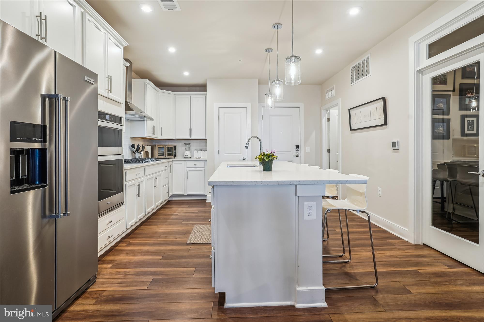 102 SAINT IVES PLACE 209