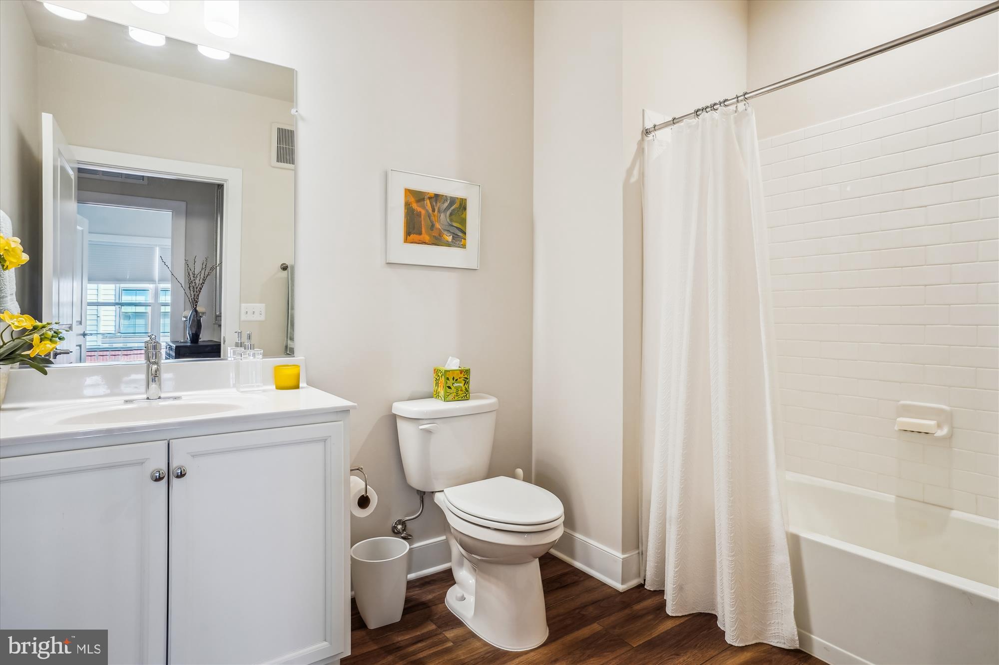 102 SAINT IVES PLACE 209