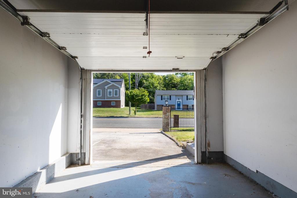 12111 WINDBROOK DRIVE