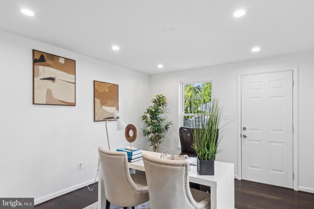 12111 WINDBROOK DRIVE