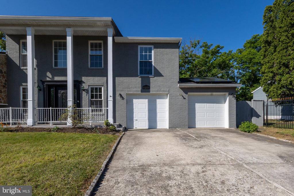 12111 WINDBROOK DRIVE