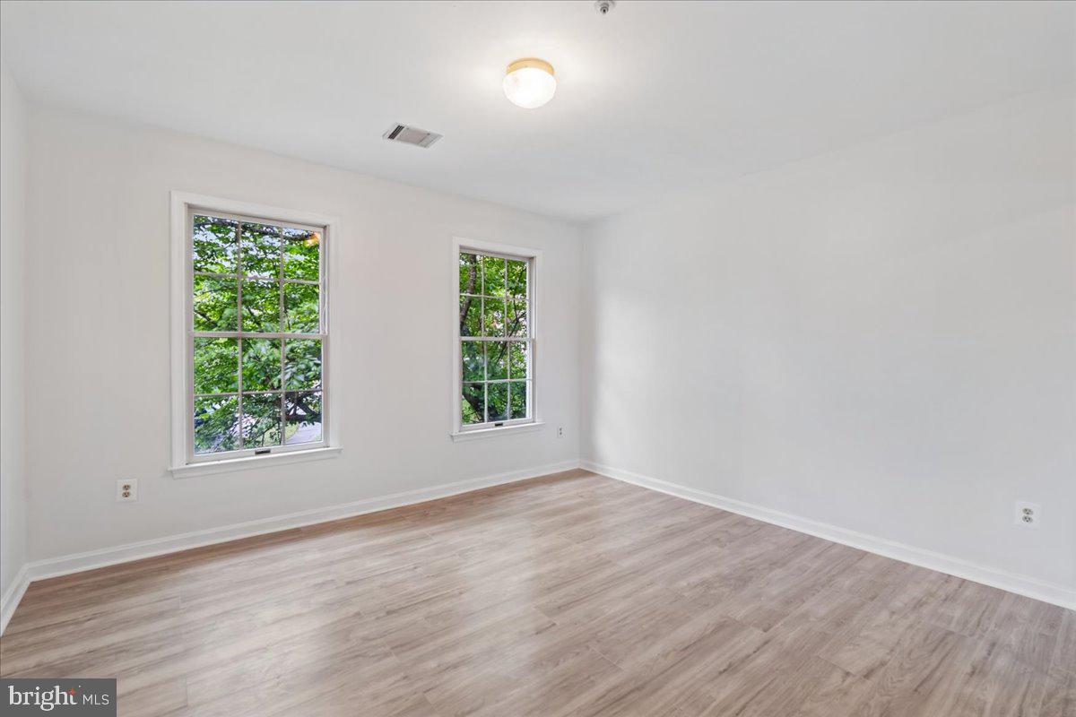 11101 NAVIGATORS COURT