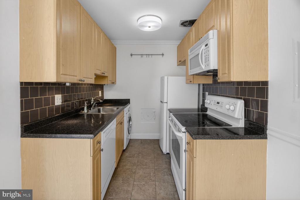 5601 PARKER HOUSE TERRACE 304