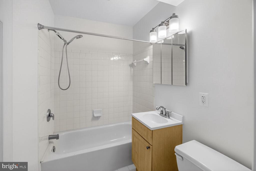 5601 PARKER HOUSE TERRACE 304
