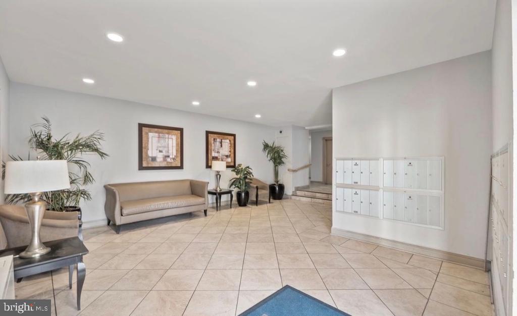 5601 PARKER HOUSE TERRACE 304