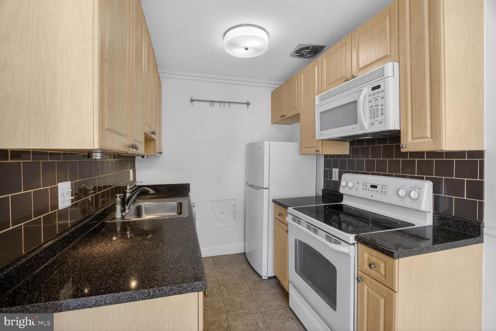 5601 PARKER HOUSE TERRACE 304