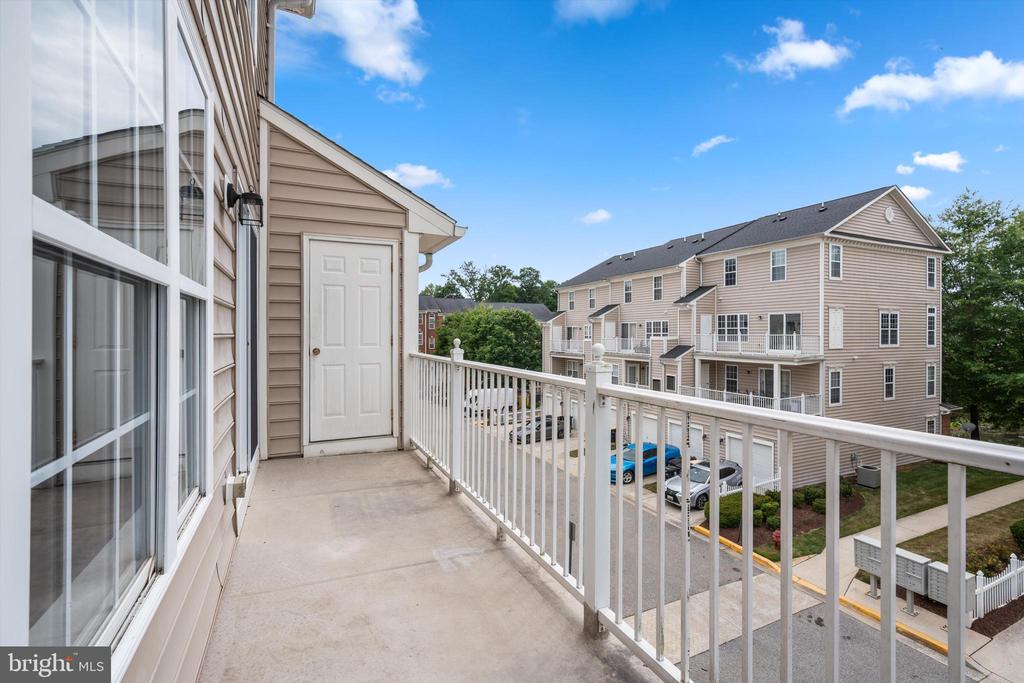 921 PINE FOREST LANE