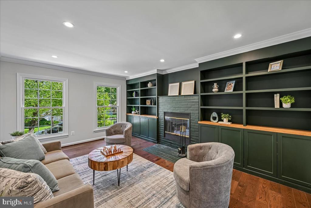 758 GLENEAGLES DRIVE