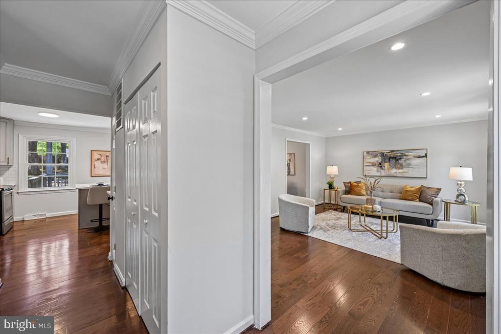 758 GLENEAGLES DRIVE