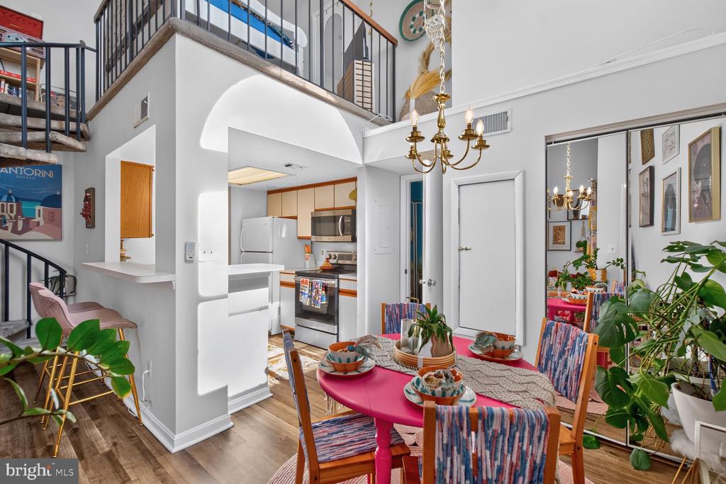 15695 EASTHAVEN COURT Unit: 1212