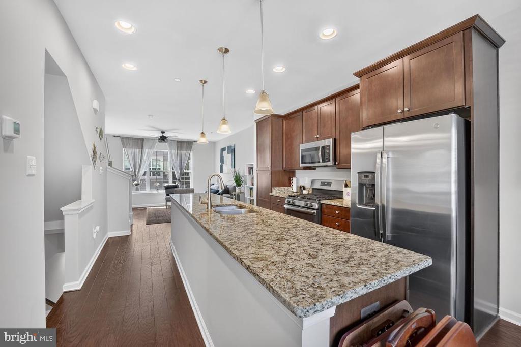 7103 WYTHE ALLEY