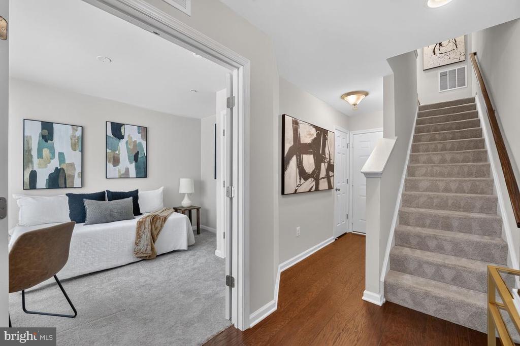 7103 WYTHE ALLEY