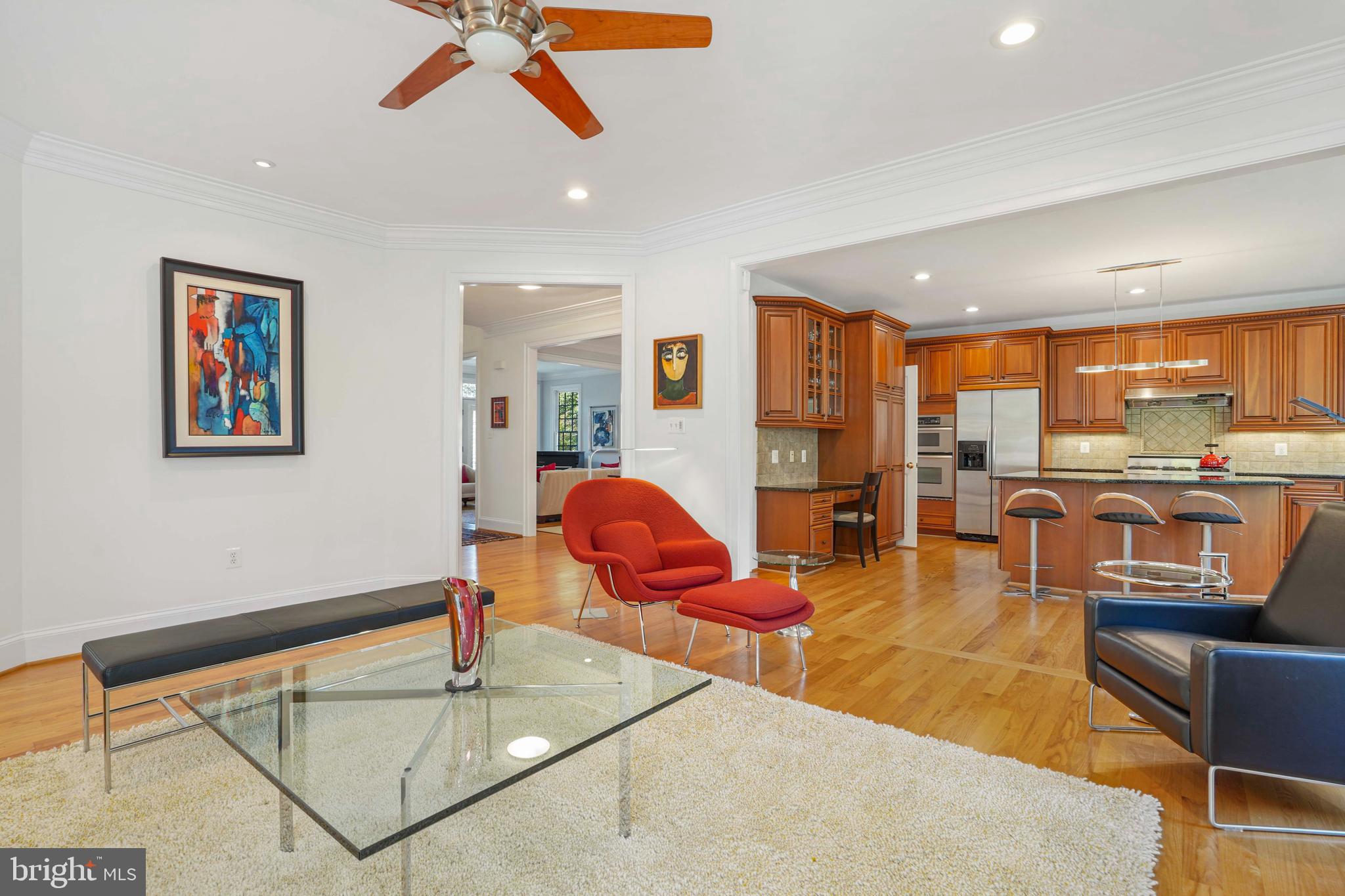 3077 N QUINCY STREET