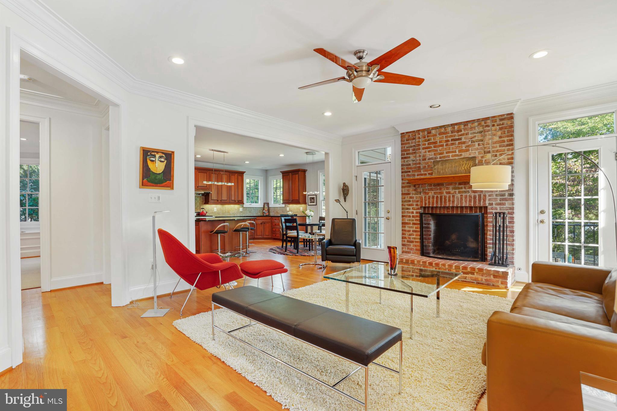 3077 N QUINCY STREET