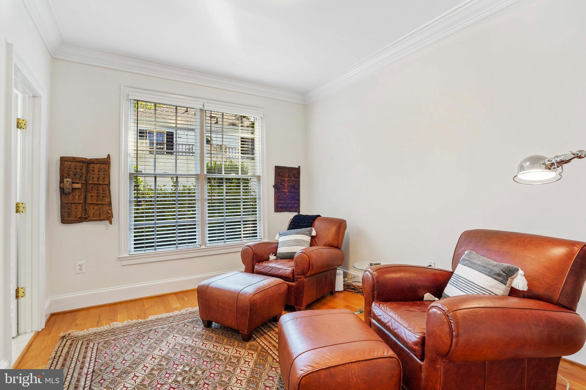 3077 N QUINCY STREET