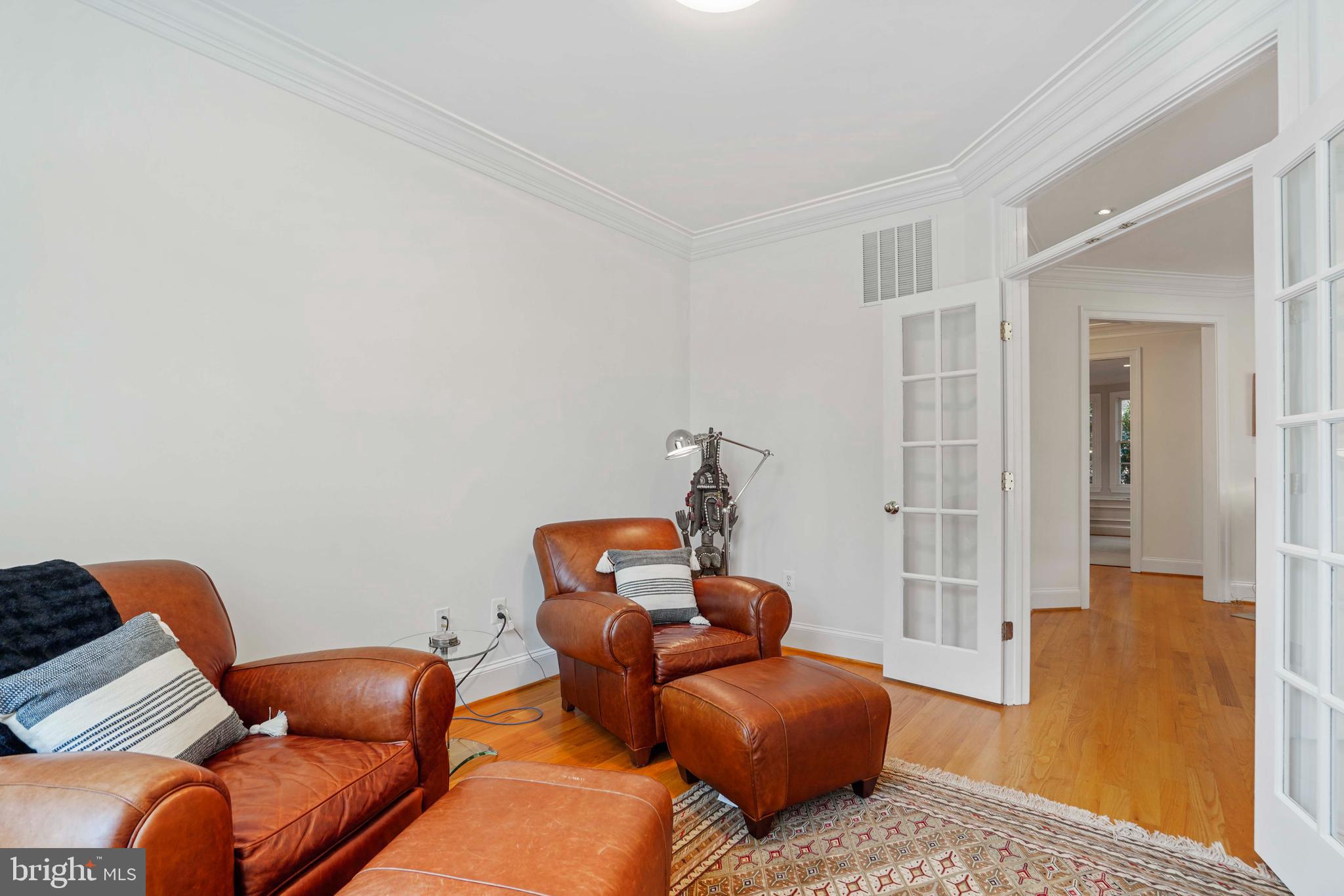 3077 N QUINCY STREET
