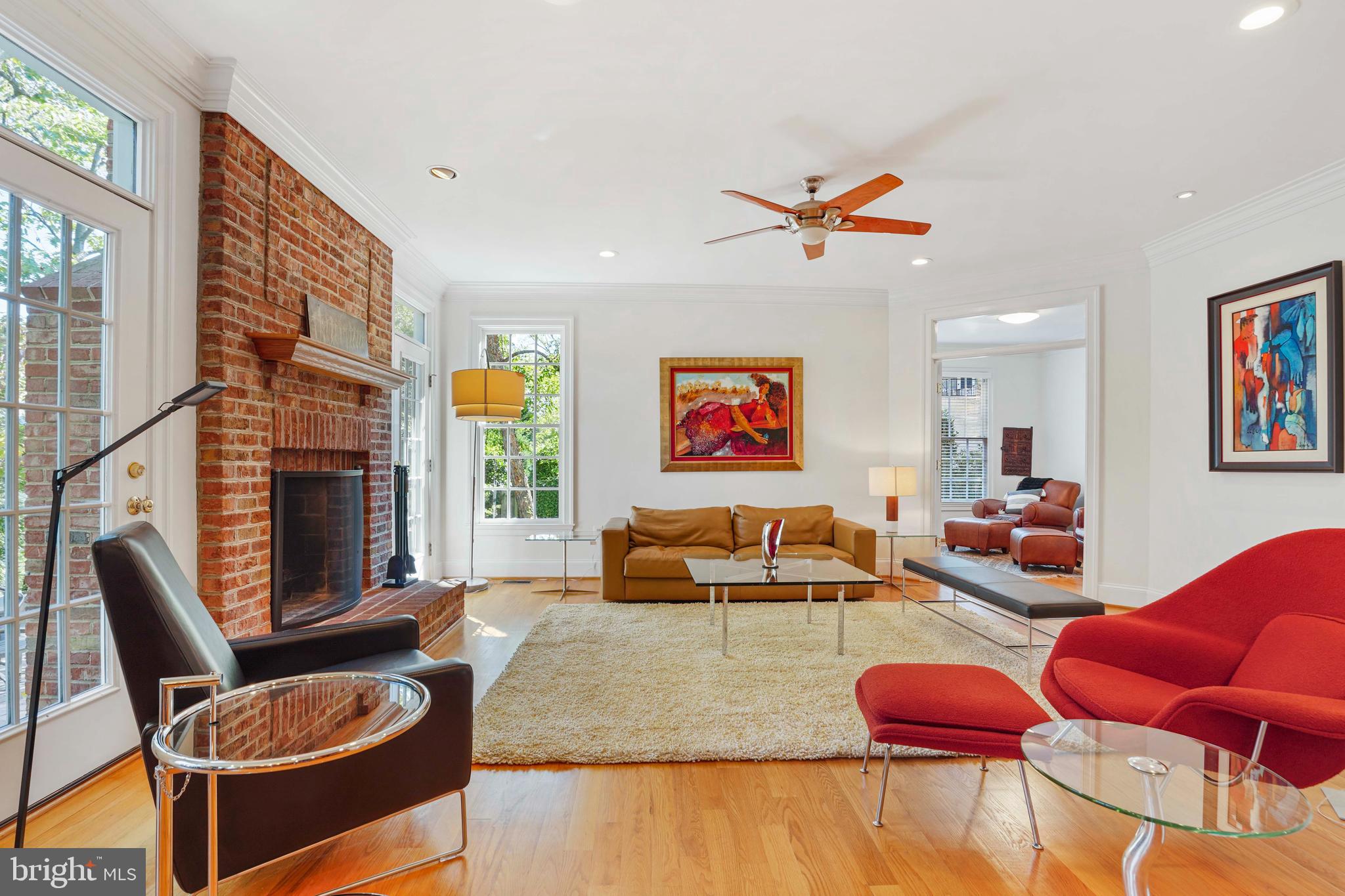 3077 N QUINCY STREET