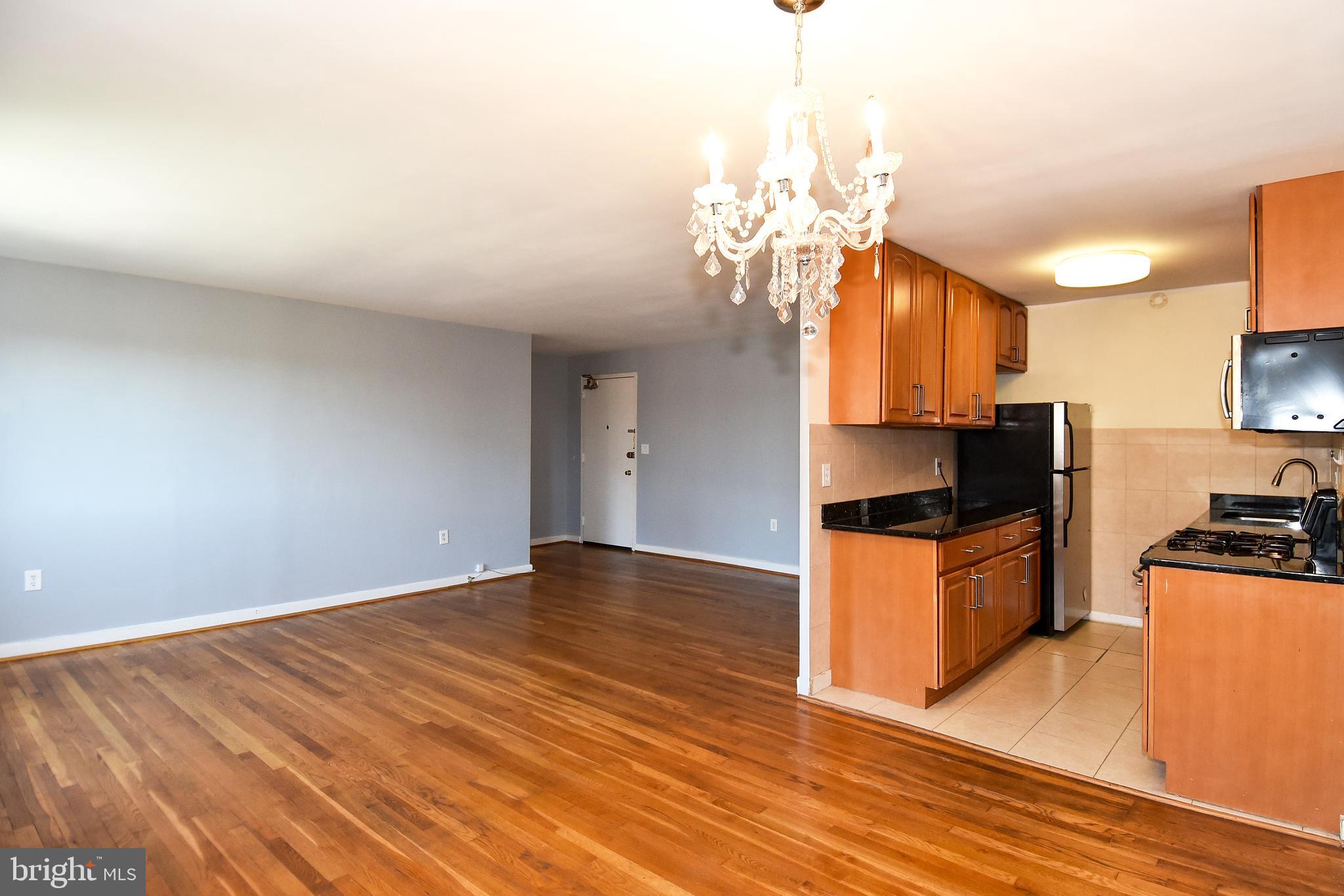 1200 S ARLINGTON RIDGE ROAD S 607