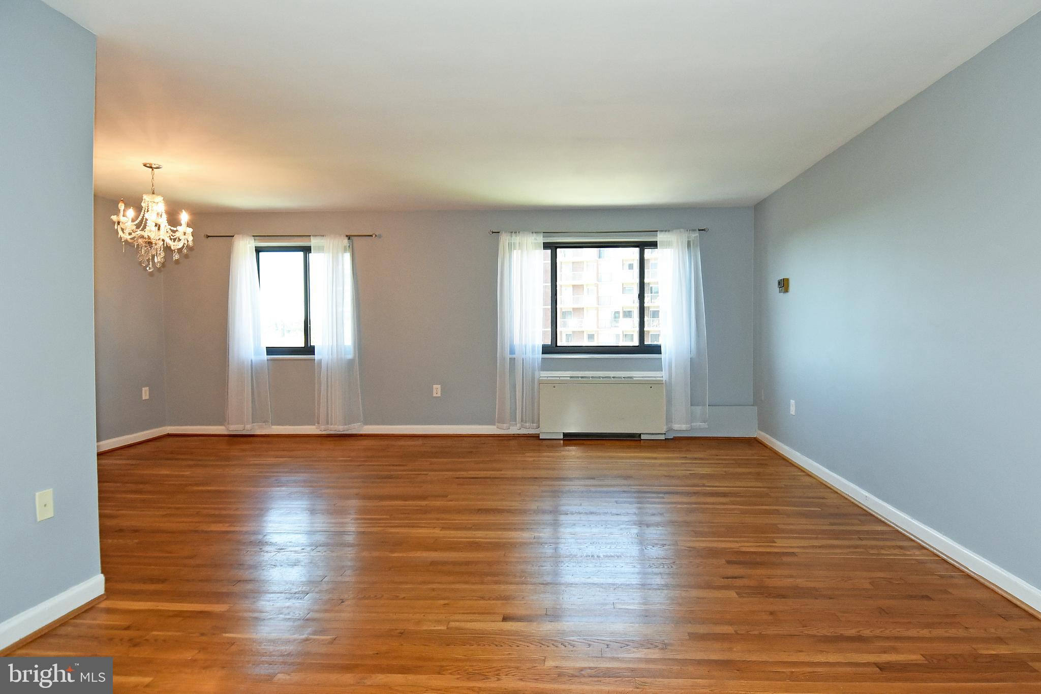 1200 S ARLINGTON RIDGE ROAD S 607