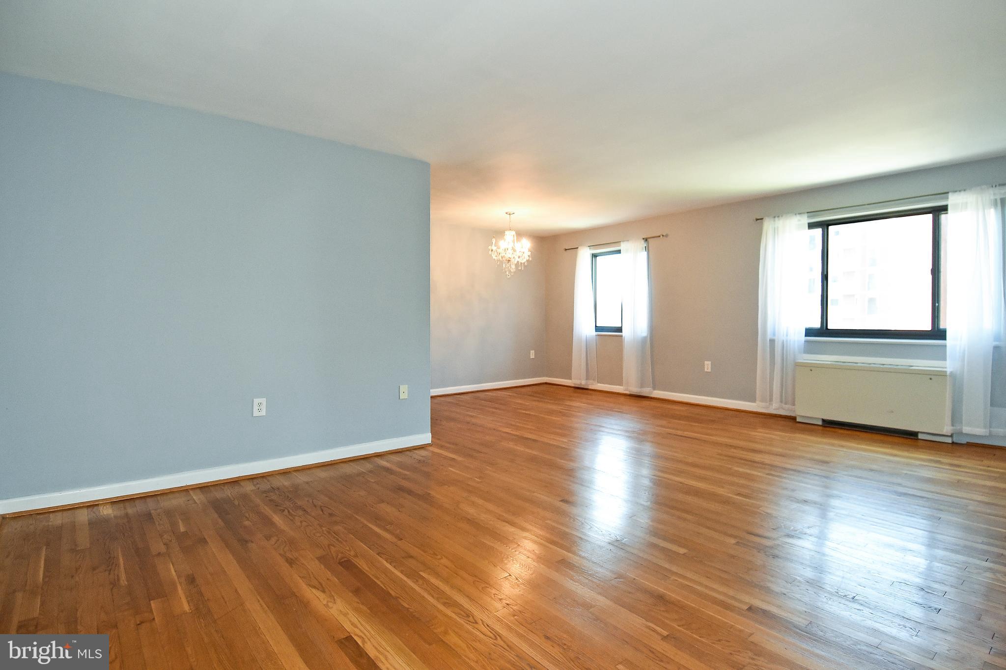 1200 S ARLINGTON RIDGE ROAD S 607