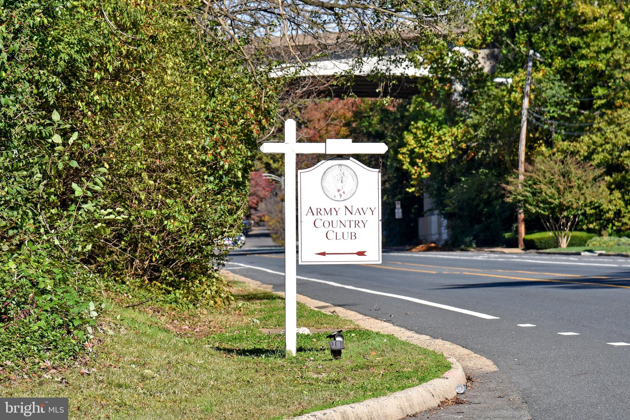 1200 S ARLINGTON RIDGE ROAD S 607