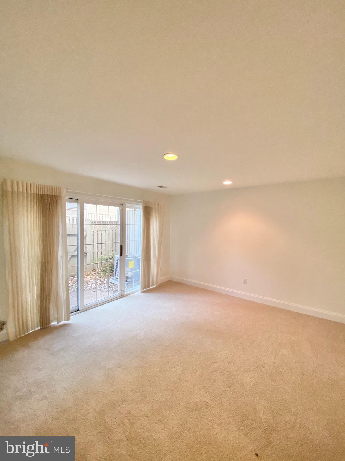 1562 21ST COURT N