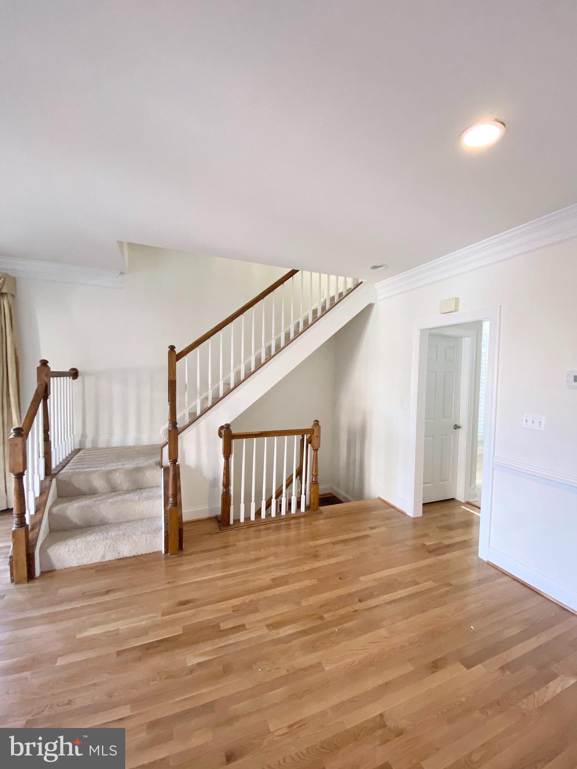 1562 21ST COURT N