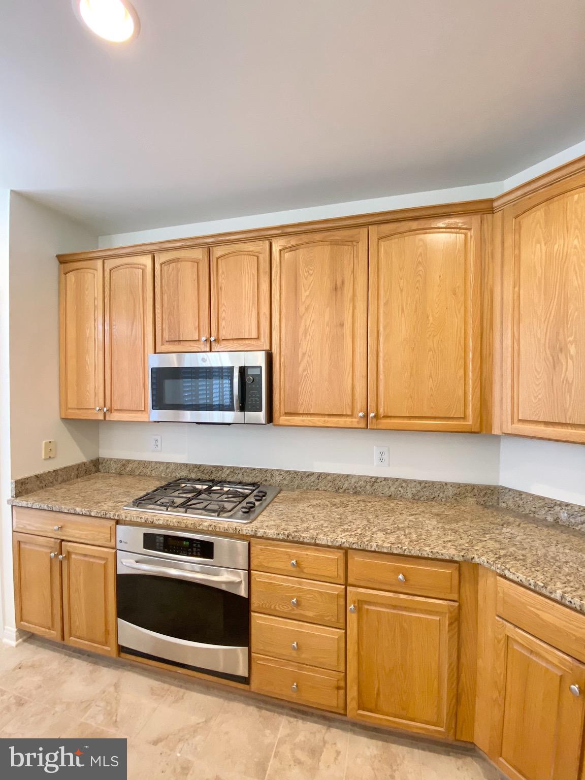 1562 21ST COURT N
