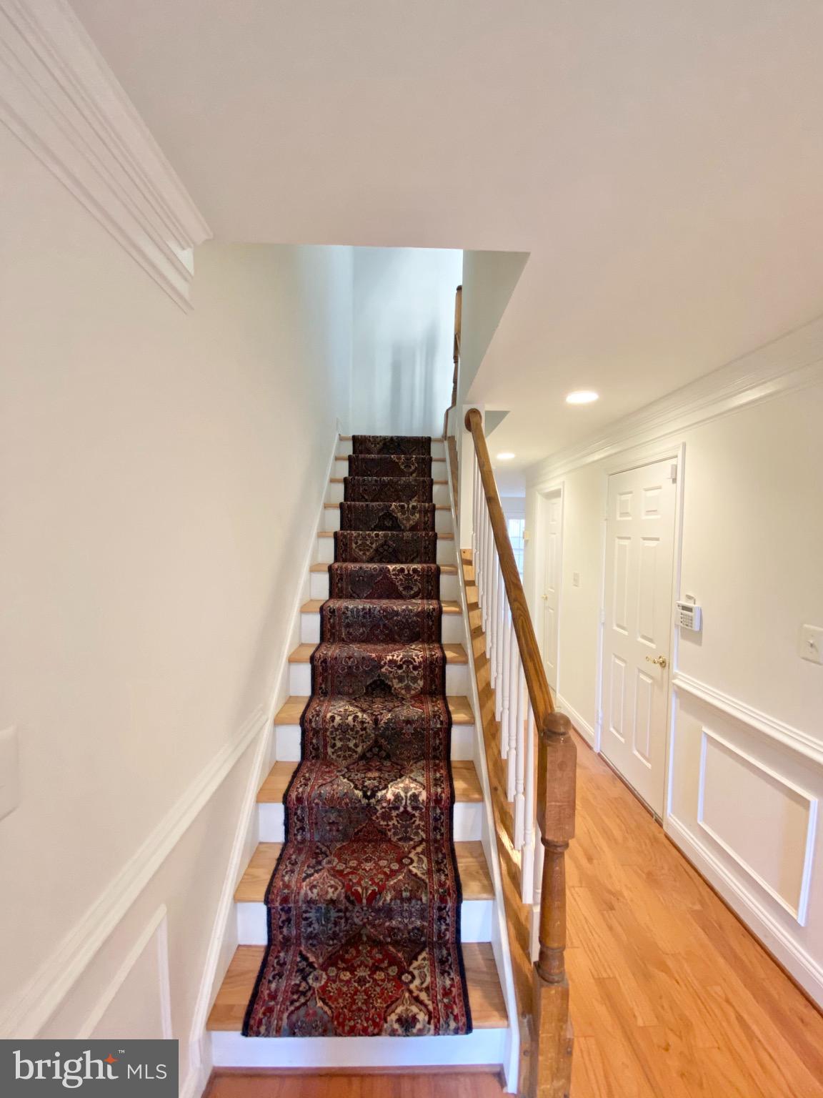 1562 21ST COURT N