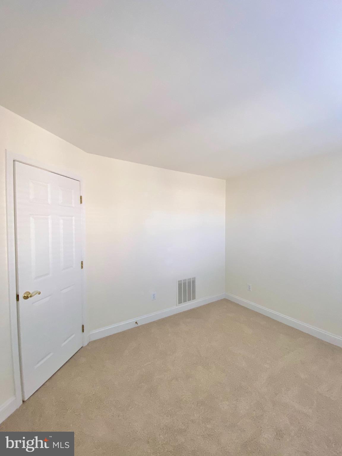 1562 21ST COURT N