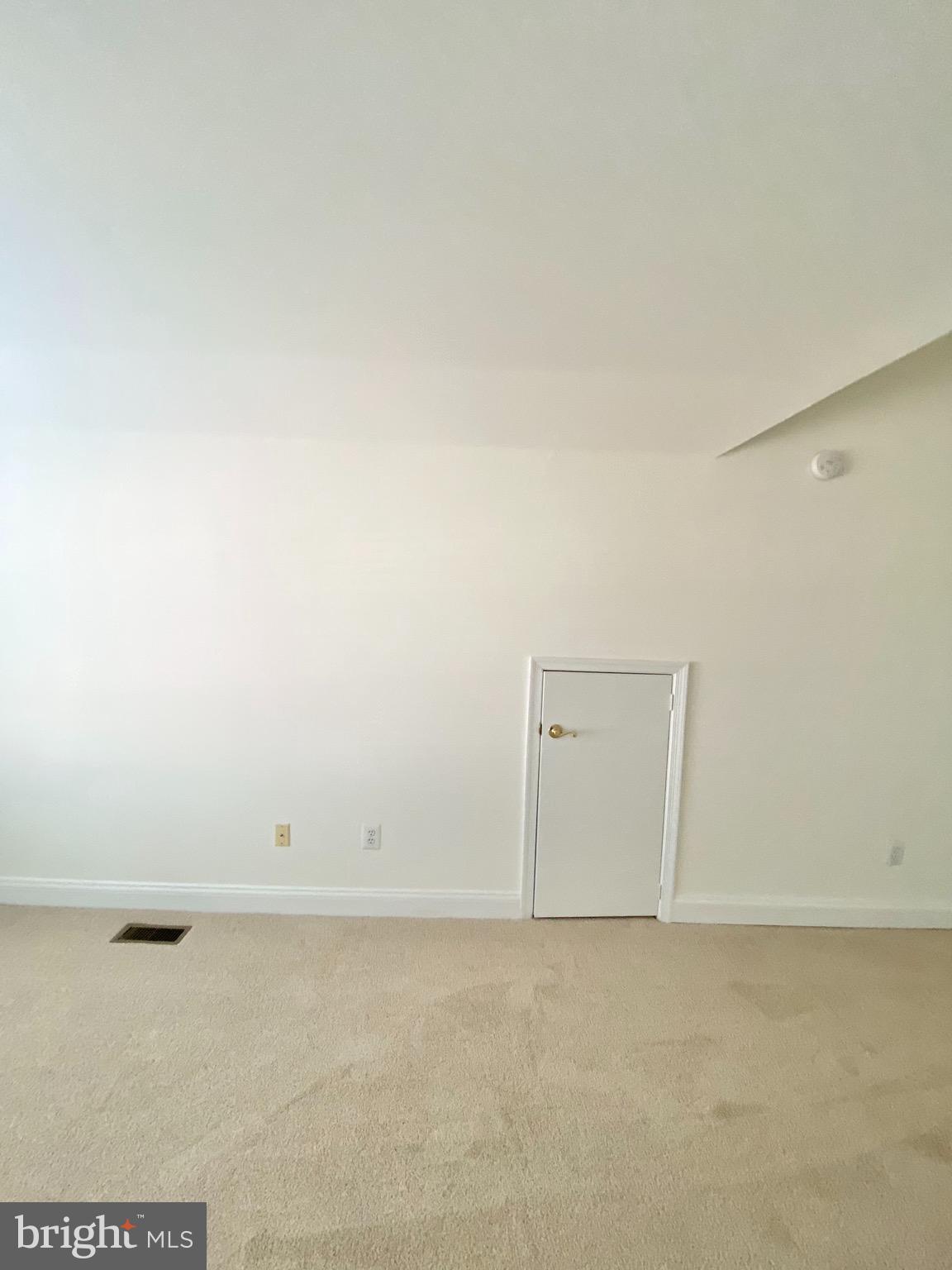 1562 21ST COURT N