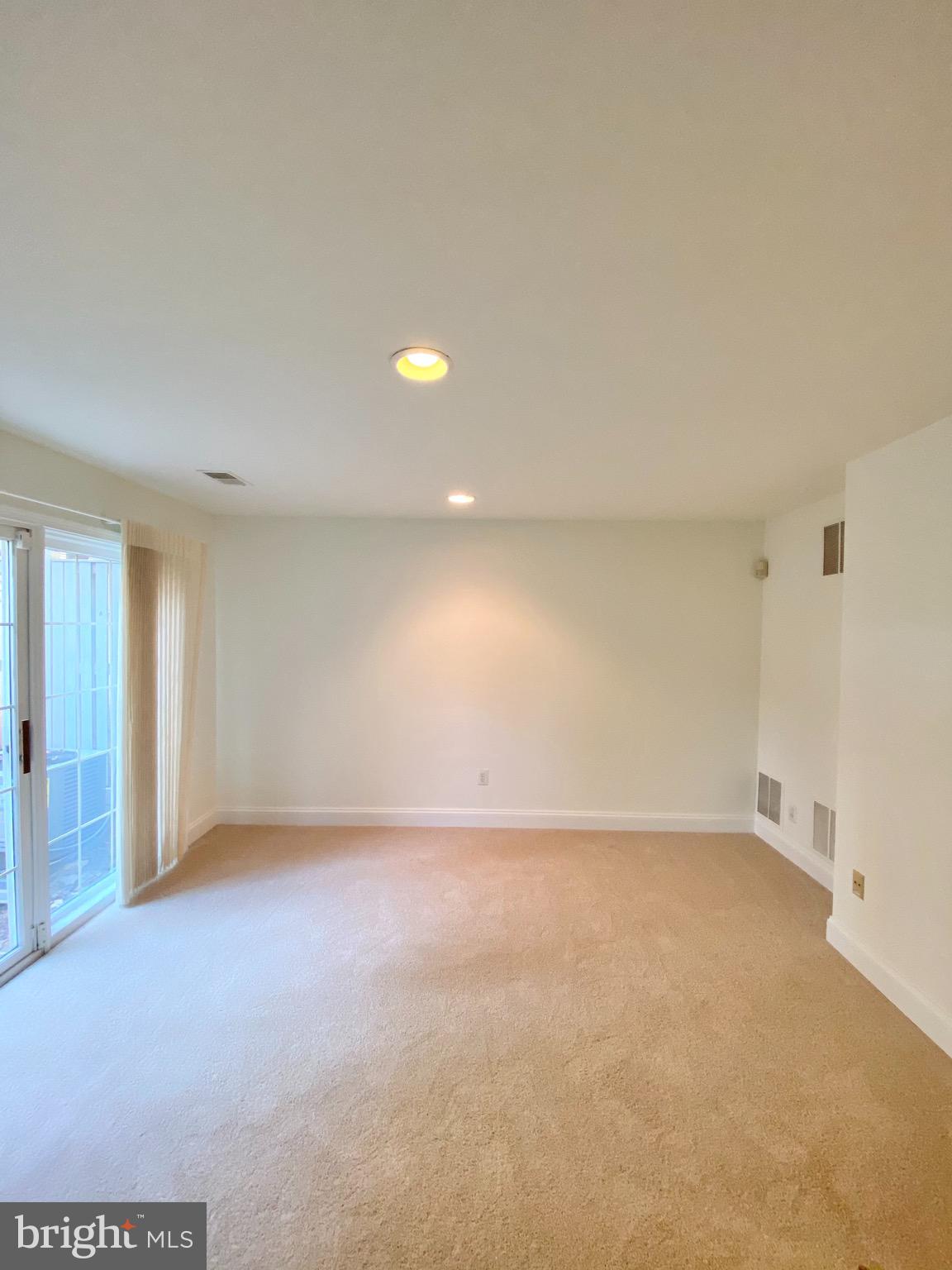 1562 21ST COURT N