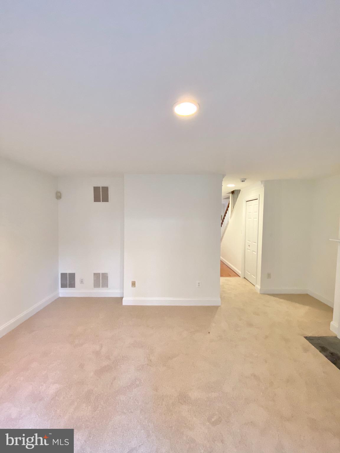 1562 21ST COURT N