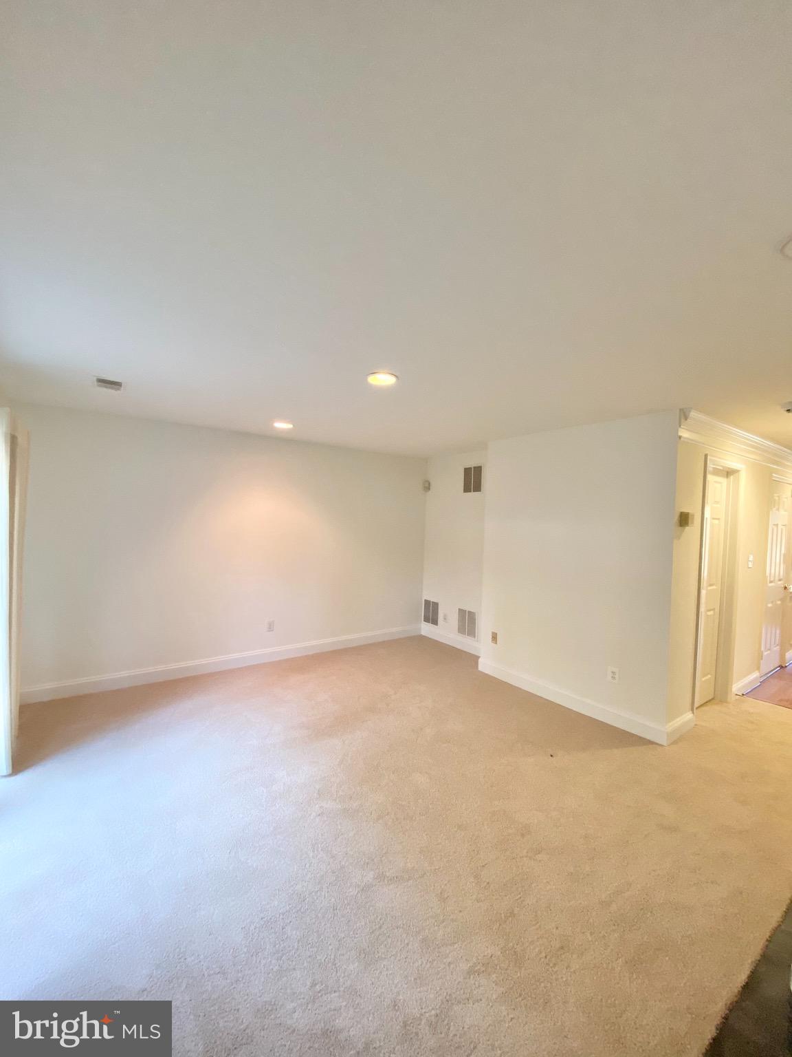 1562 21ST COURT N
