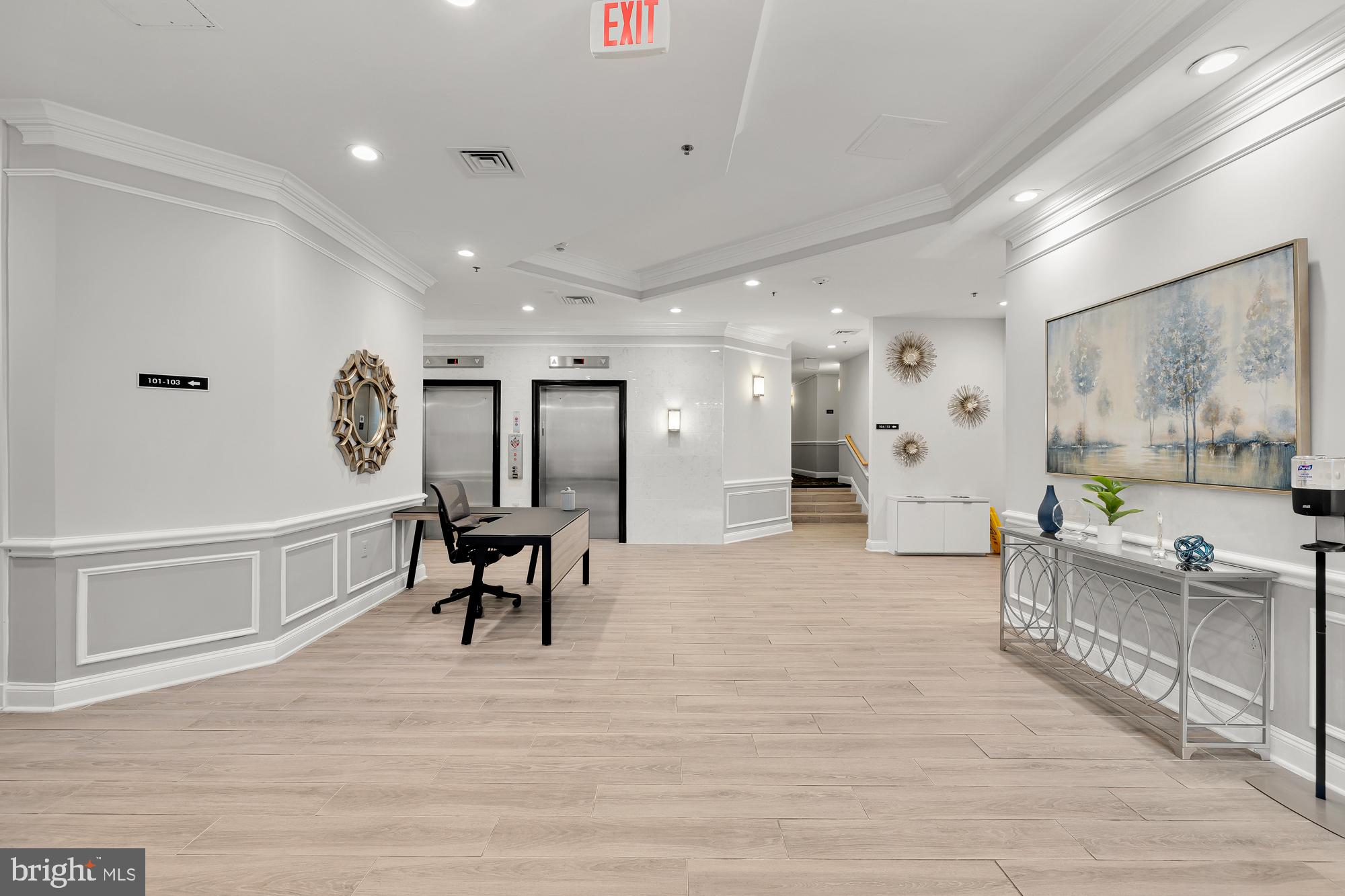 1001 N VERMONT STREET 409