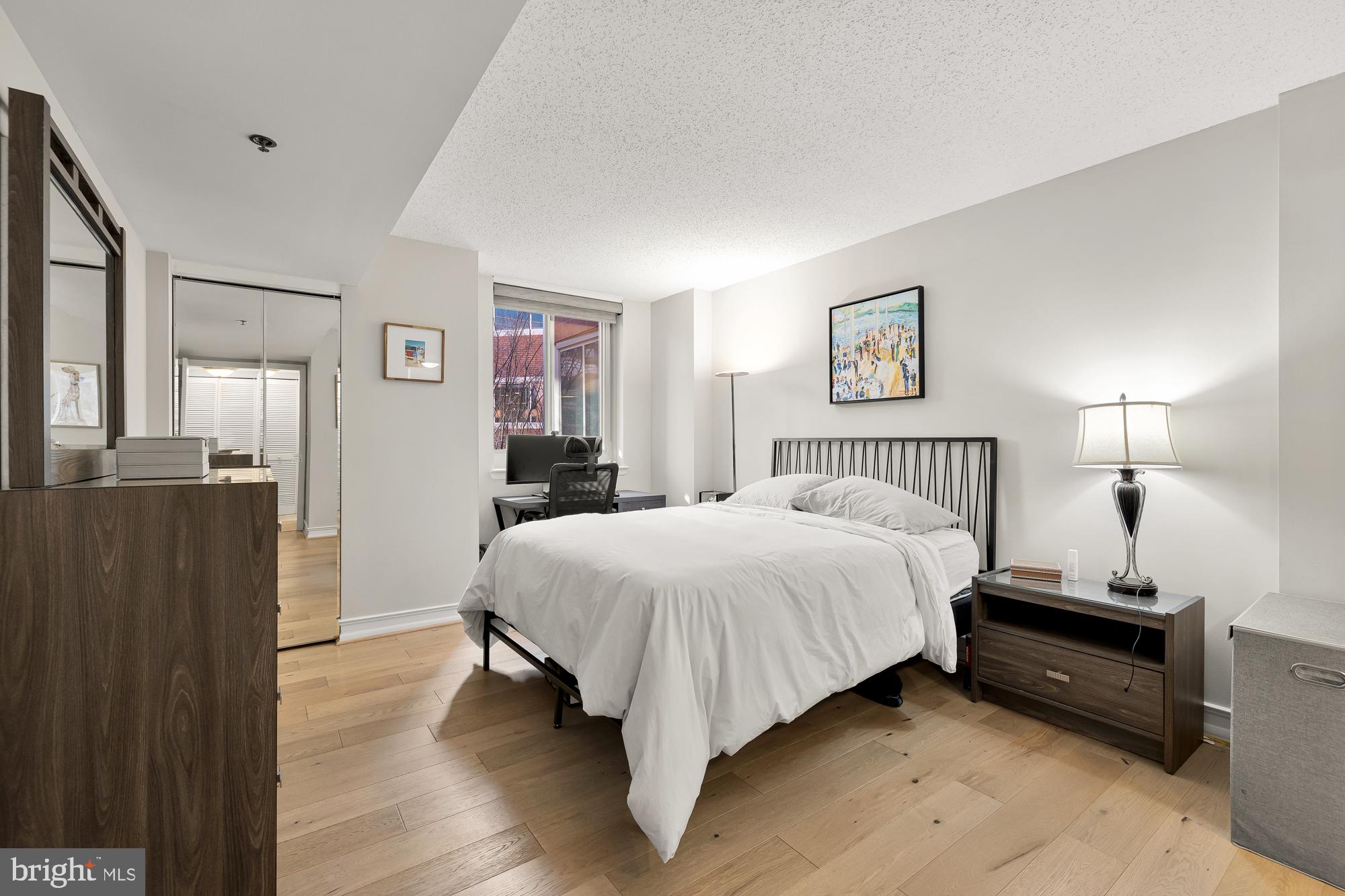 1001 N VERMONT STREET 409