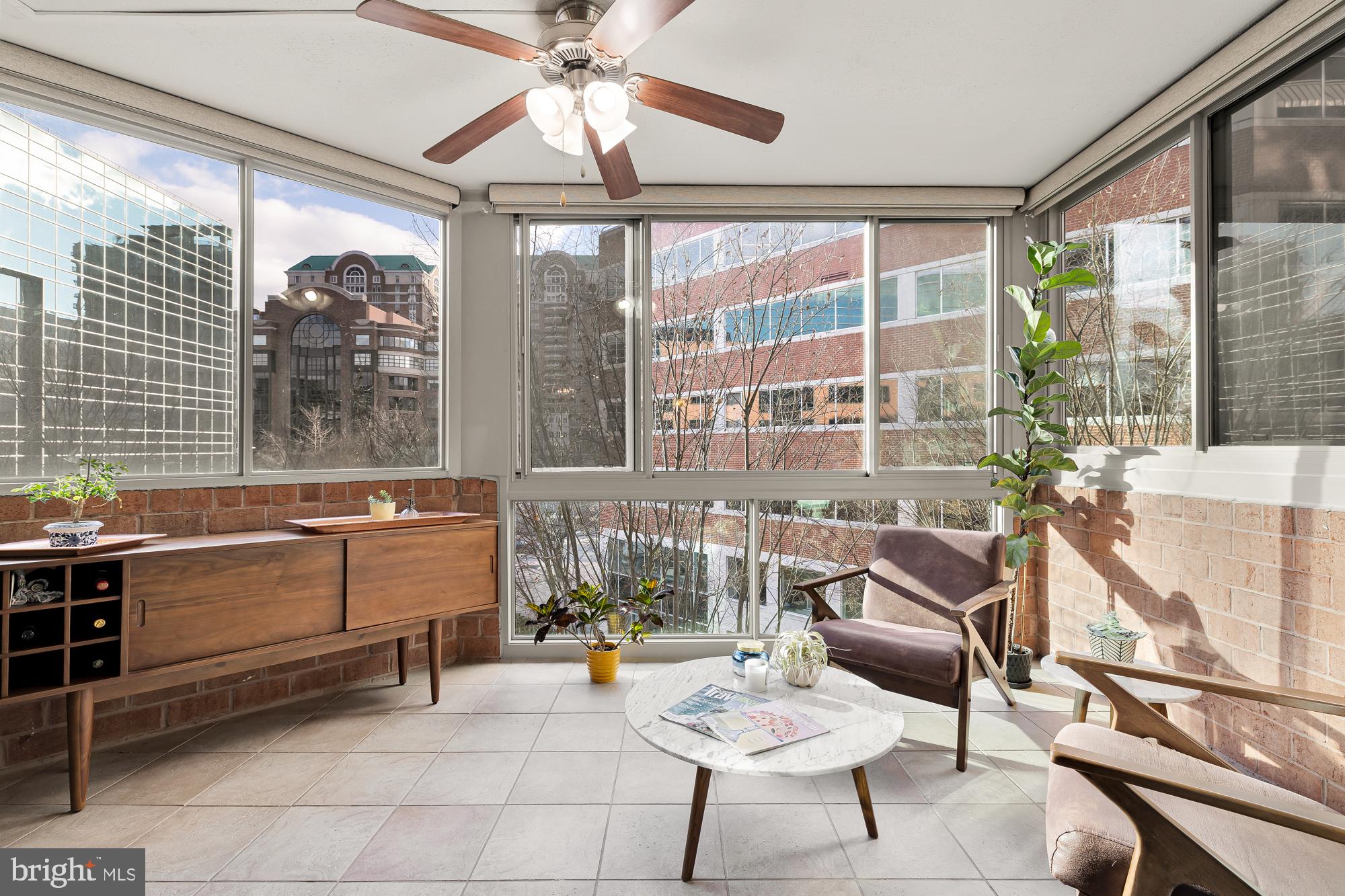 1001 N VERMONT STREET 409