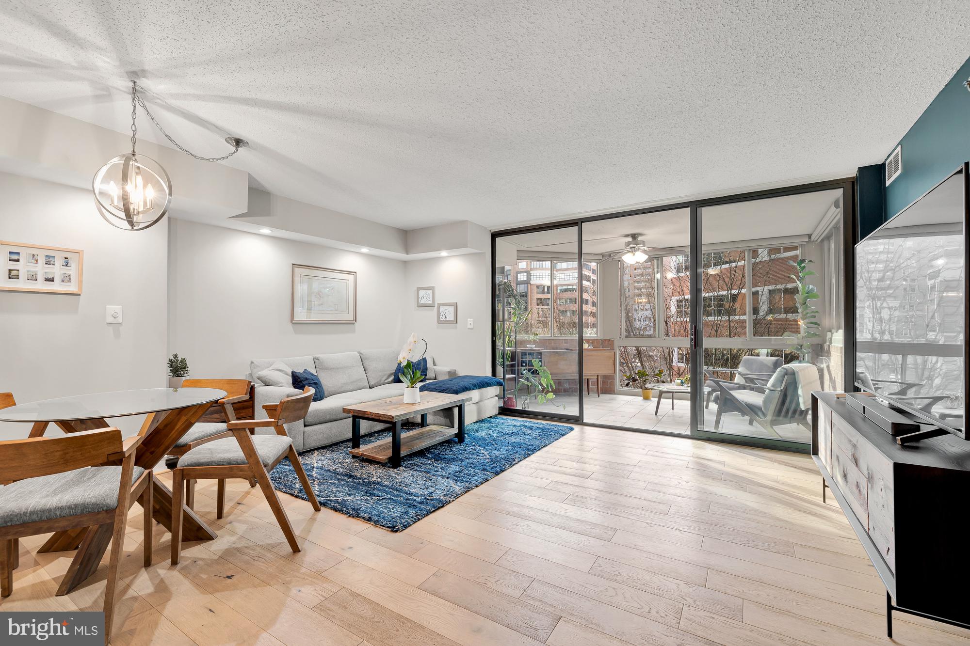 1001 N VERMONT STREET 409