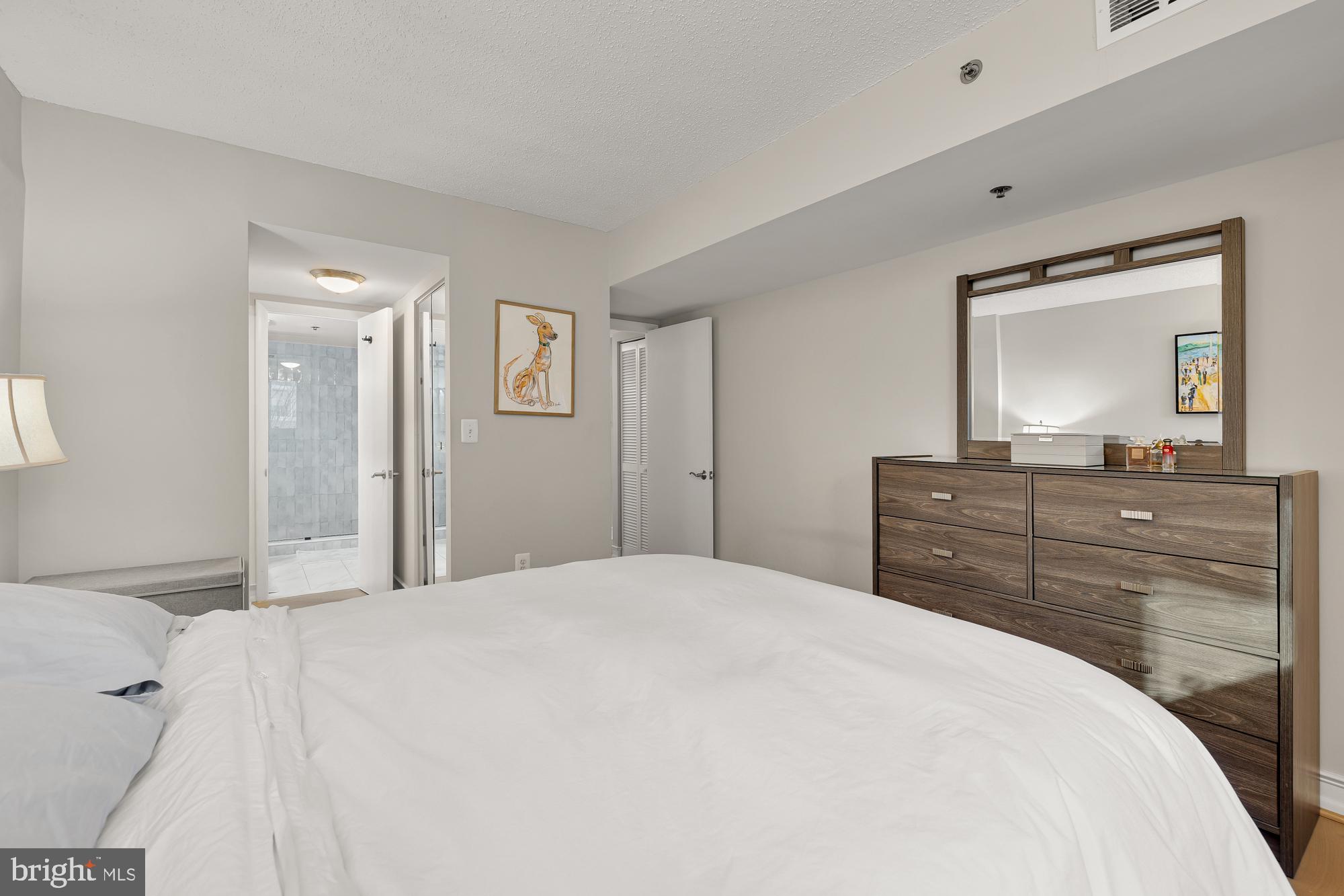 1001 N VERMONT STREET 409