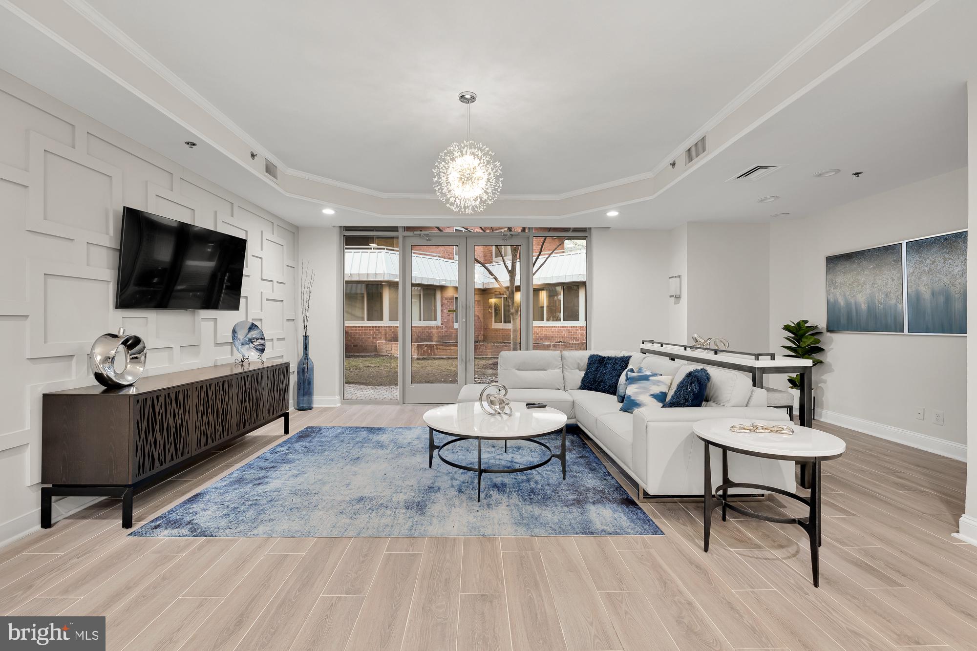 1001 N VERMONT STREET 409