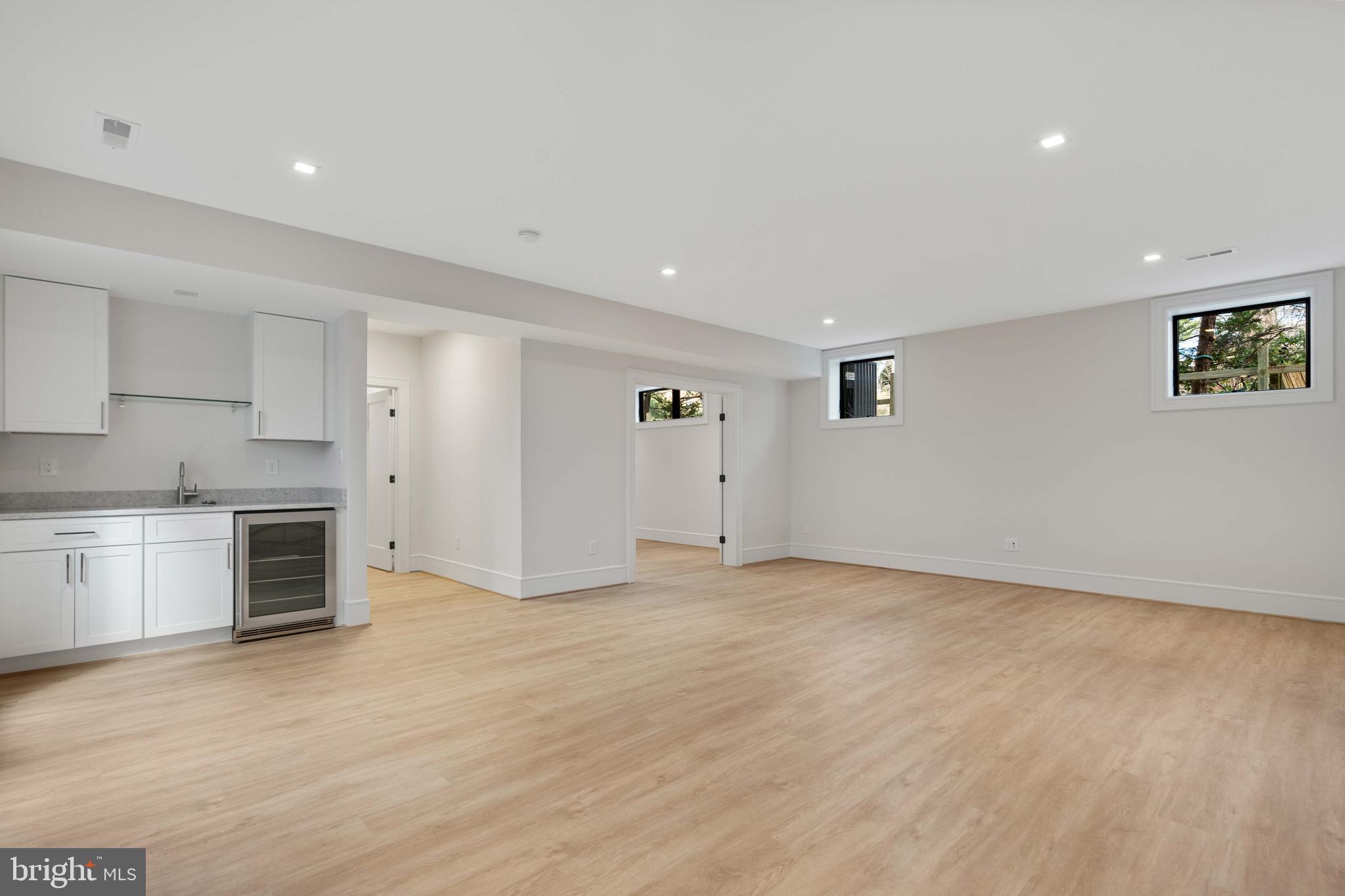 4827 33RD ROAD N