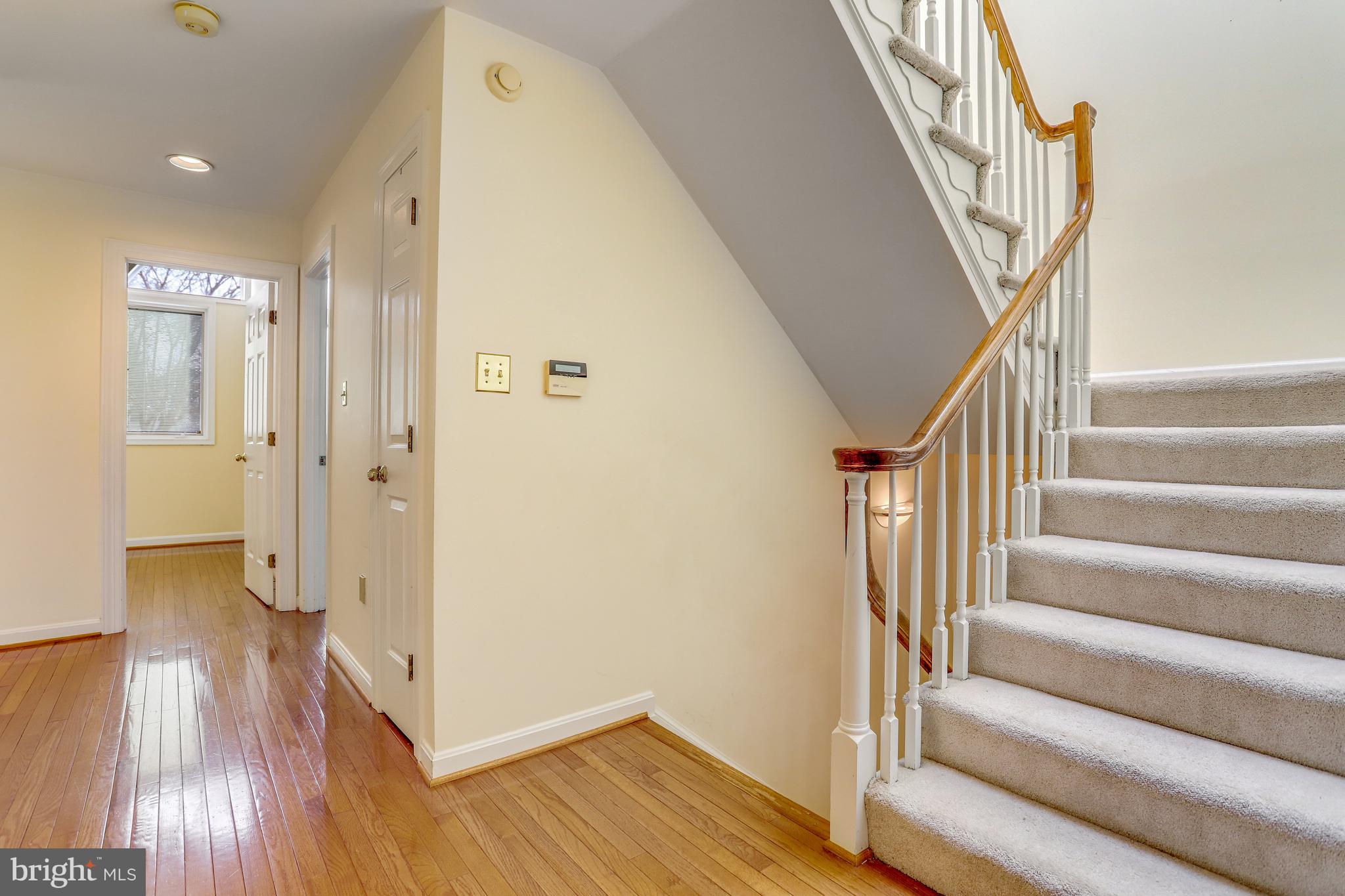 2471 N WAKEFIELD COURT