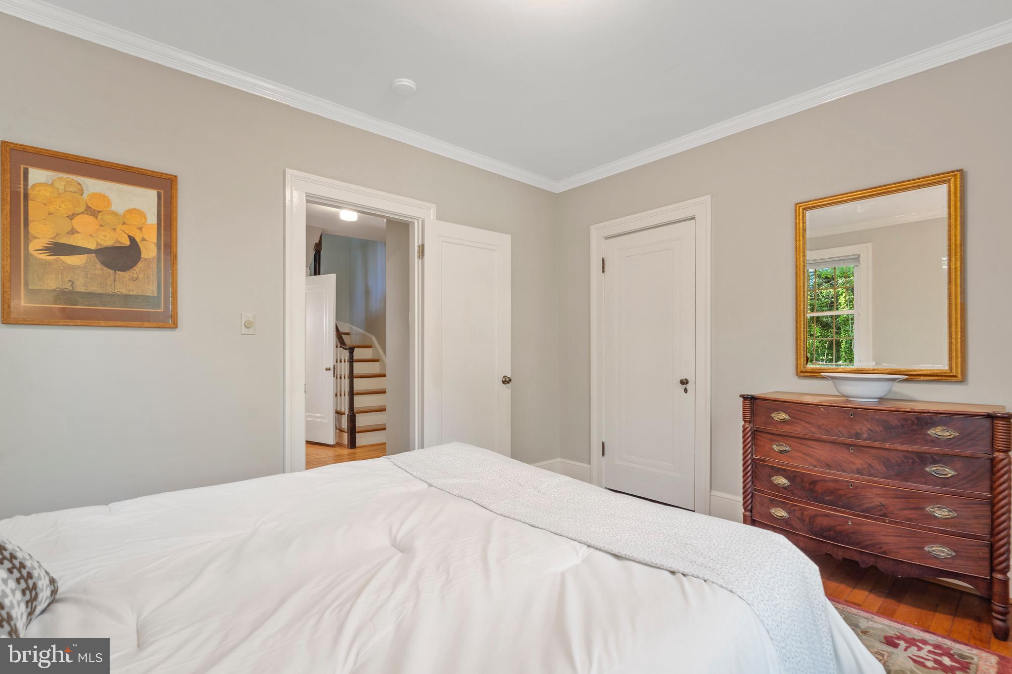 2830 N BEECHWOOD CIRCLE