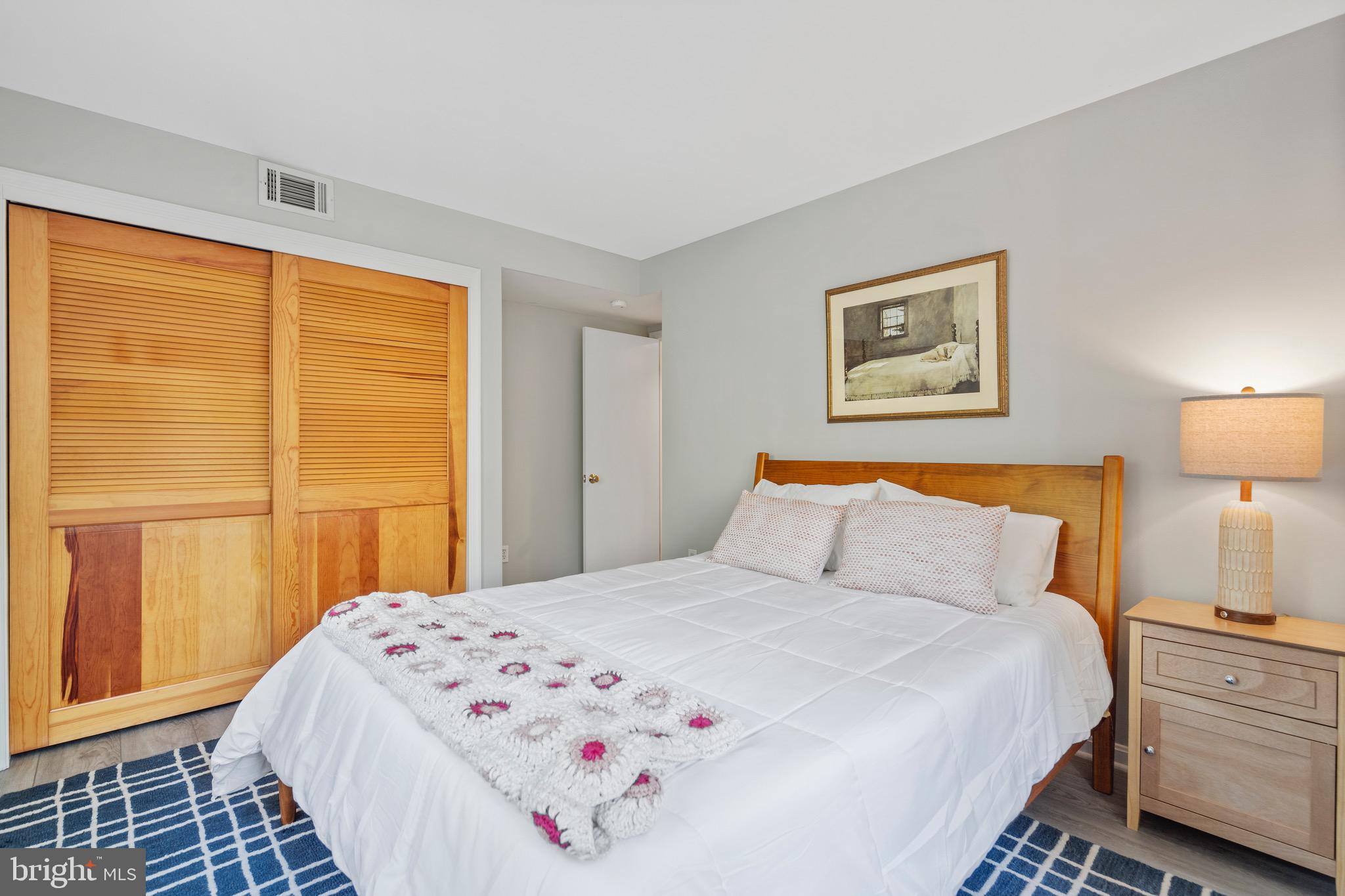 2830 N BEECHWOOD CIRCLE