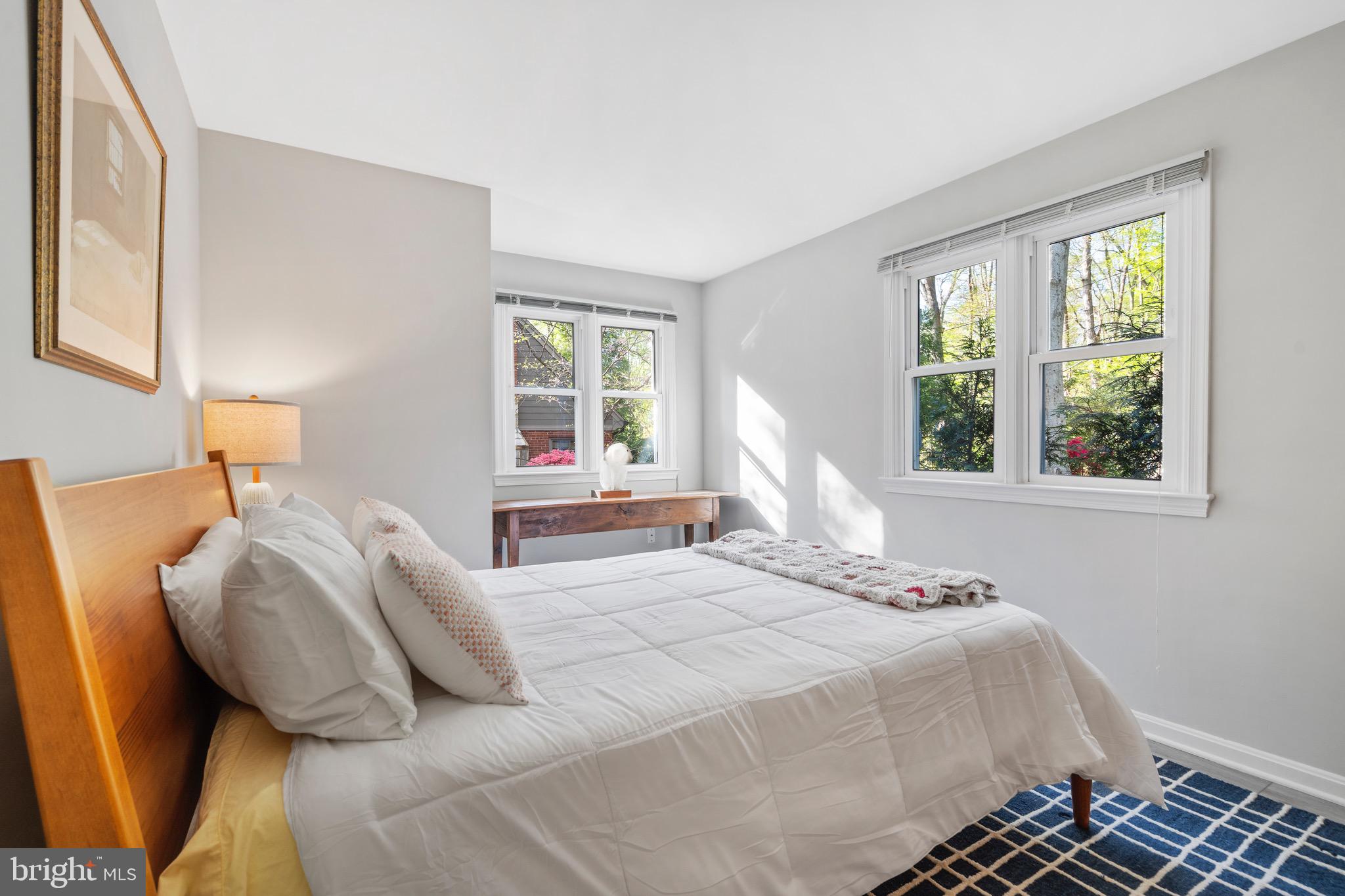 2830 N BEECHWOOD CIRCLE